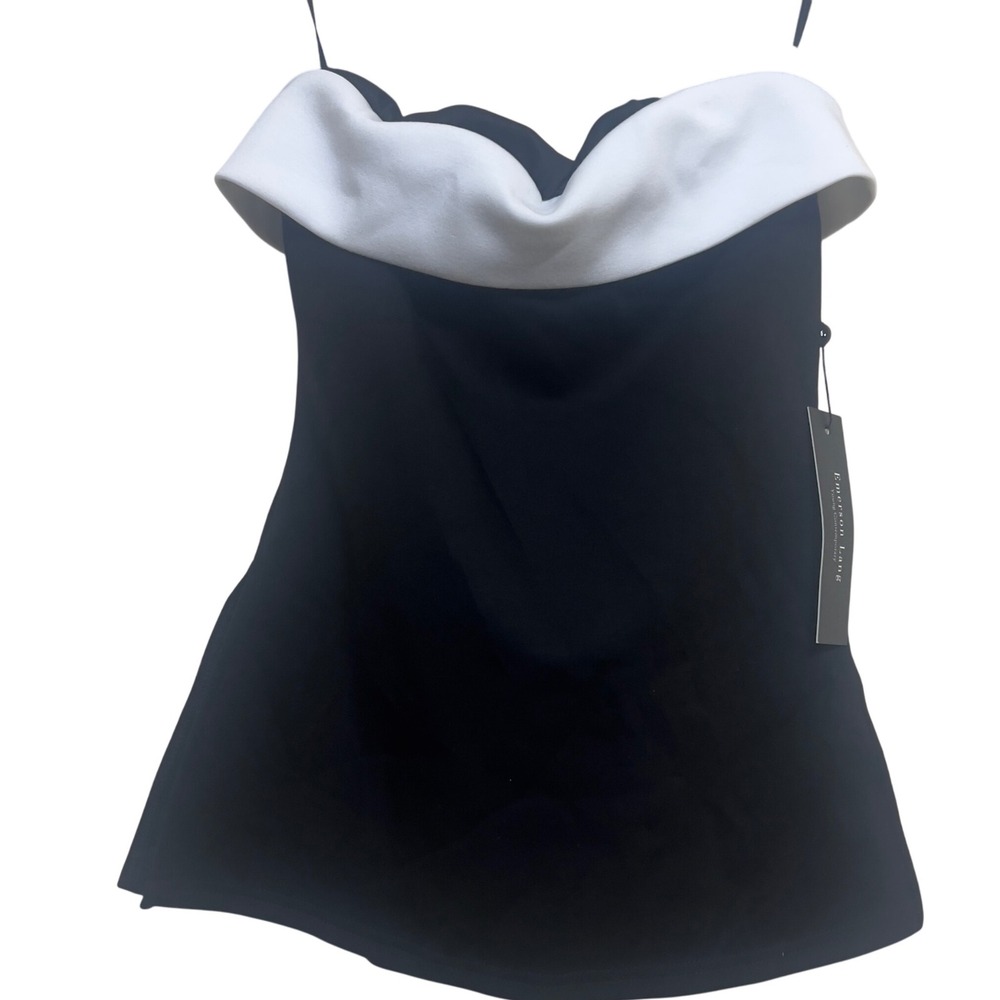Emerson Lang Young Contemporary Black White Off Shoulder Top S‎